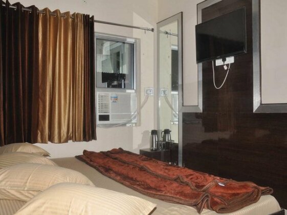 Hotel Golden Leaf - Photo4