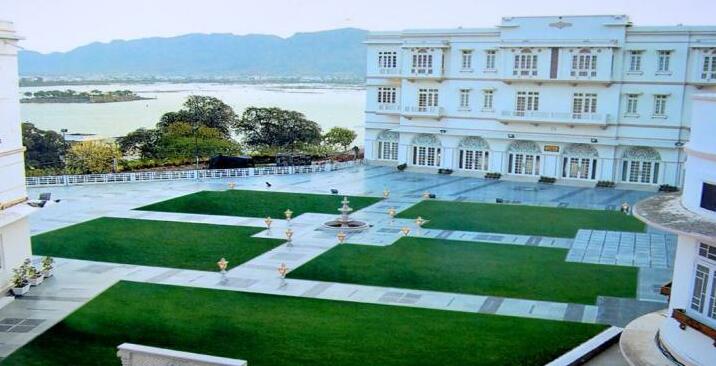Hotel Merwara Estate - Photo4