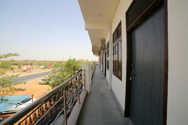 Photo 4