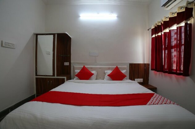 Hotel Rawat and Restaurant - Photo5