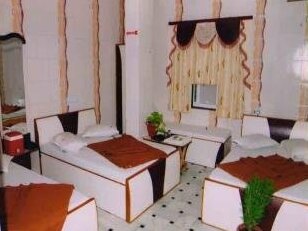 Hotel Shahanshah Palace - Photo4
