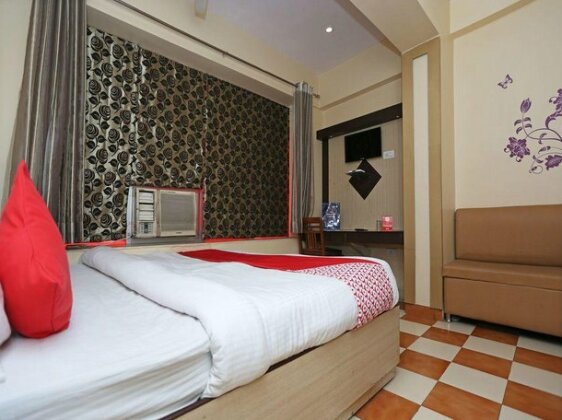 Pousada OYO 9926 Hotel Bharat Inn - Photo3