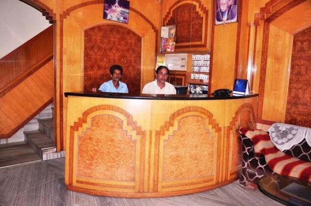 Shankar Palace Hotel - Photo2