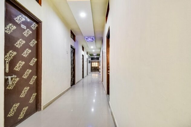 OYO 69828 Hotel Aryan - Photo3
