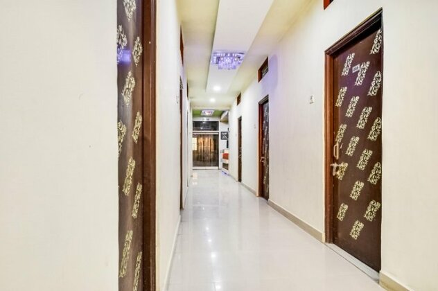 OYO 69828 Hotel Aryan - Photo4