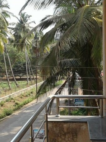Hotel Kalpavruksha - Photo2