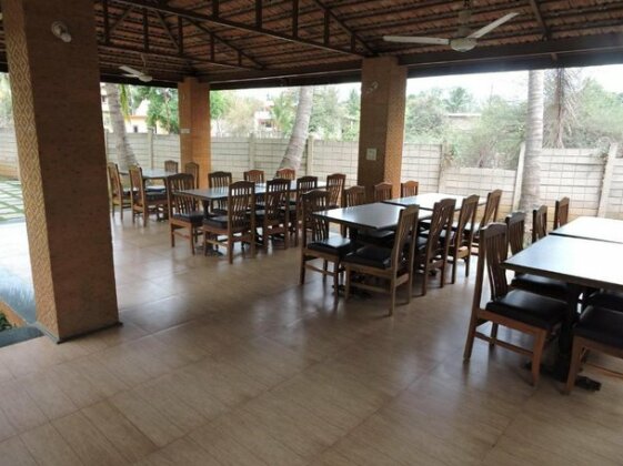 Kihim Beach Comforts - Photo4