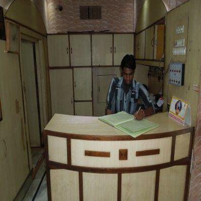 Hotel Janta - Photo2