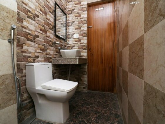 OYO 24468 Hotel Siddharth - Photo4