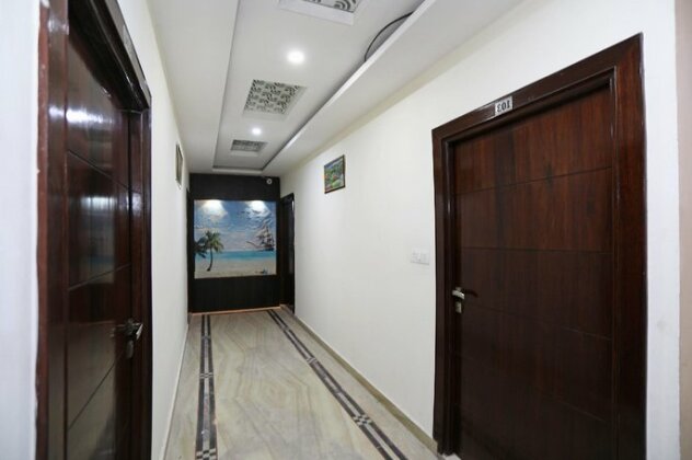 OYO 39621 Nivri Palace - Photo4