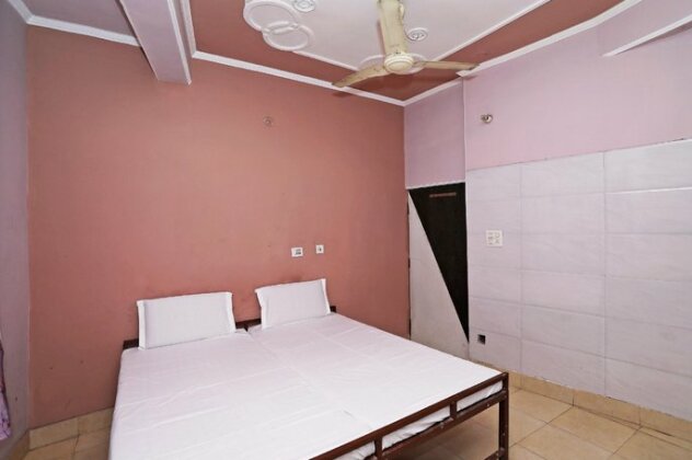 SPOT ON 40652 Hotel Sai niwas - Photo2