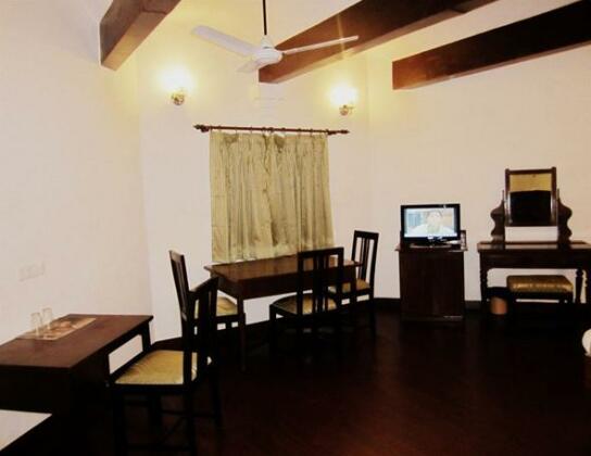 Hotel Harsh Ananda - Photo2