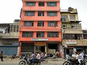 Hotel Shree Allahabad - Photo2