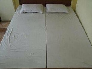 Hotel Shree Allahabad - Photo3