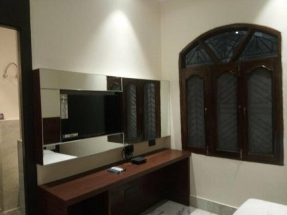 Landmark Inn Allahabad - Photo2
