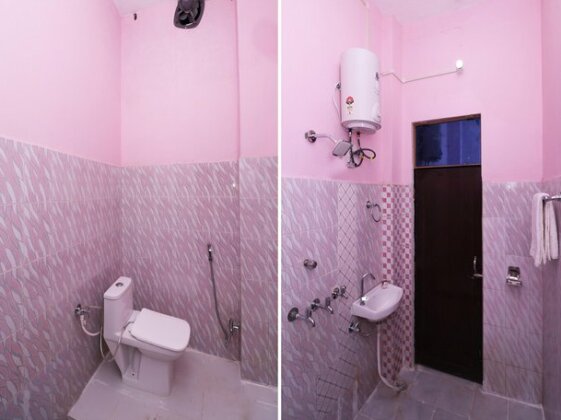 OYO 26668 Krishna Hotel - Photo4