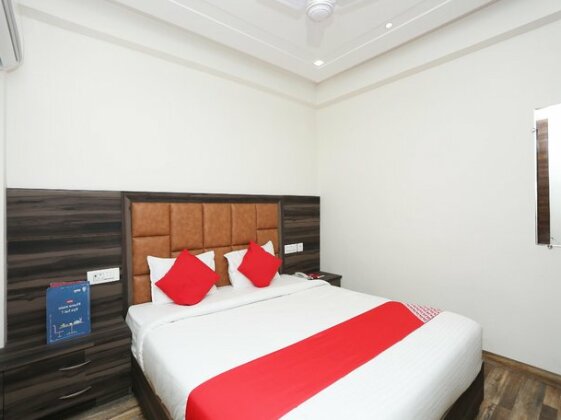 OYO 28614 Bless Inn - Photo4