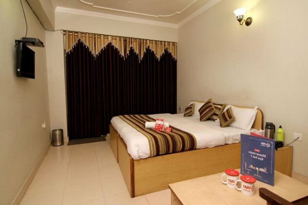 OYO 3304 Hotel Valentines