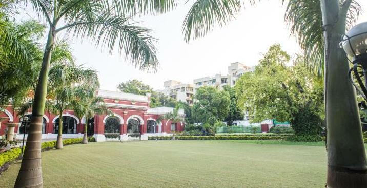 OYO 8771 Hotel Allahabad Regency - Photo2