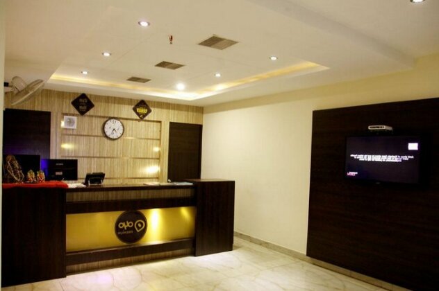 OYO Premium Allahabad Civil Lines - Photo3