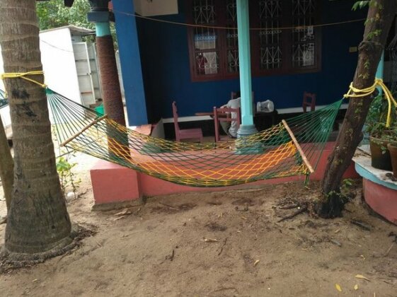 Blue Moon Beach Stay - Photo2
