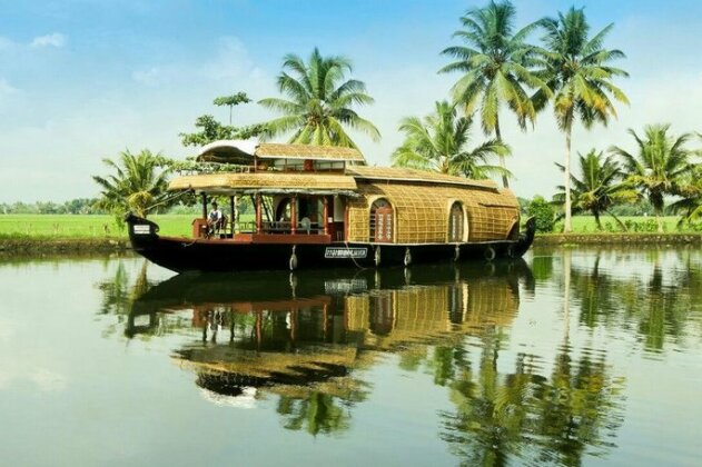 Houseboat Alleppey Kerala