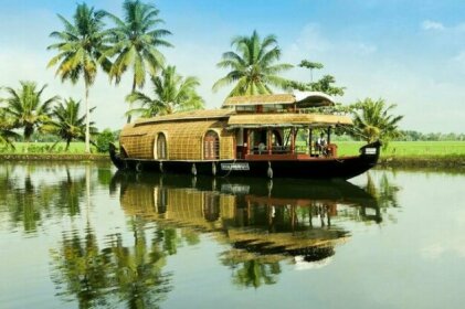 Houseboat Alleppey Kerala