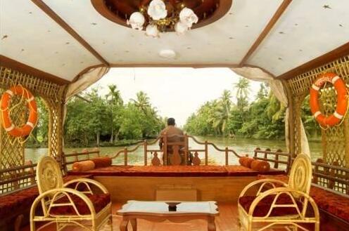 Kerala House Boats - Photo3