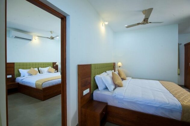 Mira's PMC Lakeshore Resort - Photo5