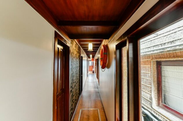 OYO 24325 Houseboat Luxury Gokul Holidays - Photo3