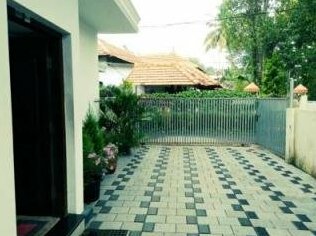 White Shore Home Stay - Photo5