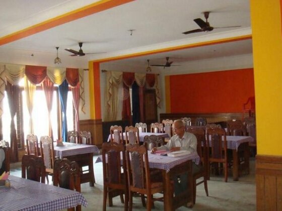 Hotel Himsagar - Photo2