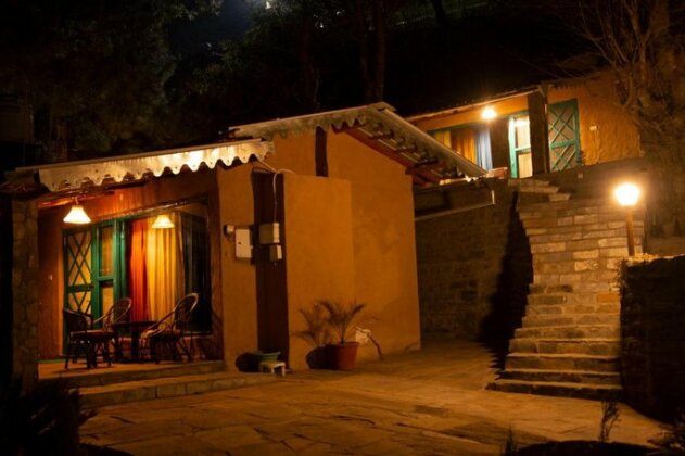 Mohan's Mud Houses - Photo2