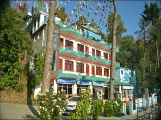 New Dolma Restaurant and Guest House - Photo3