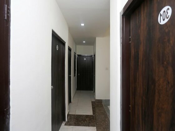 OYO 18301 Hotel A-one - Photo4