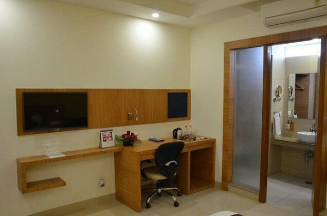 Sparrow Inn by MGB Hotels - Photo4