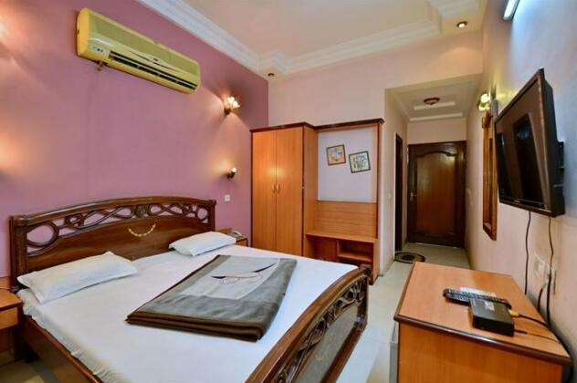 Hotel D R International - Photo2