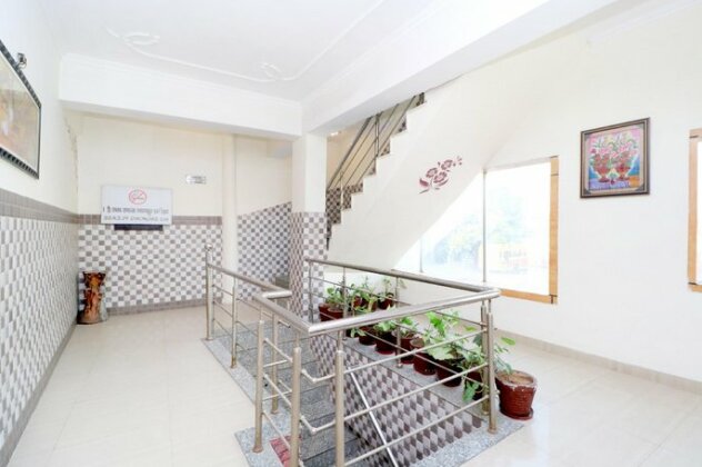 OYO 39812 welcome lounge - Photo2