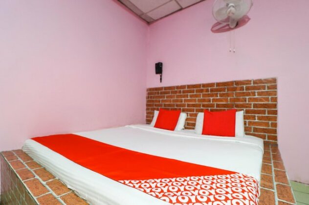 OYO 63828 Hotel Galaxy - Photo2