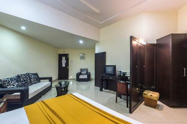 Hotel Gouri Inn - Photo3