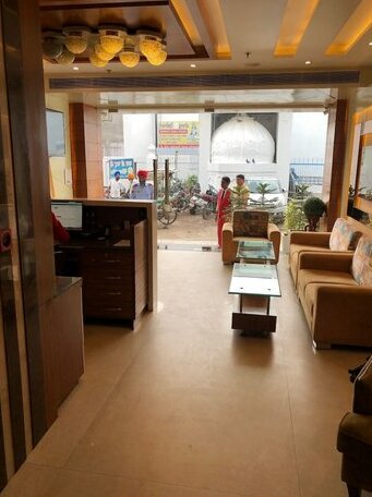 CSJS Inn By Krishna Group Of Hotels - Photo3