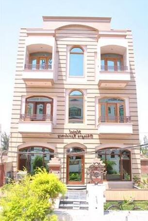 Hotel Dhingra Residency - Photo2