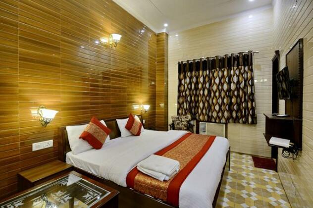 Hotel Holy City - Photo4