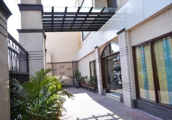 Hotel Swarn House - Photo5