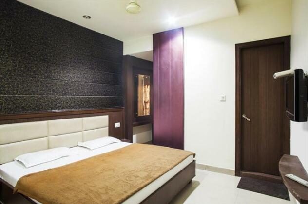 Hotel Swarn Plaza - Photo2