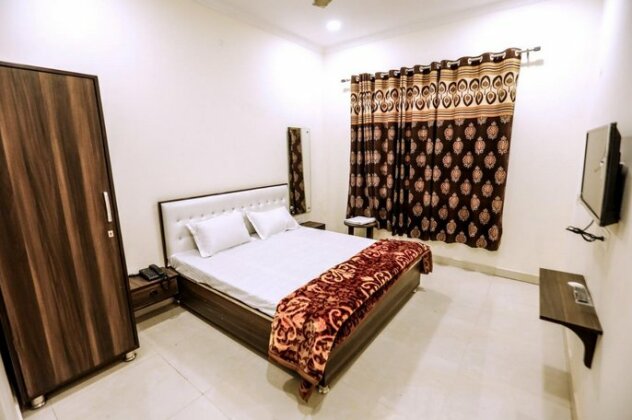 Hotel TT Residency - Photo3