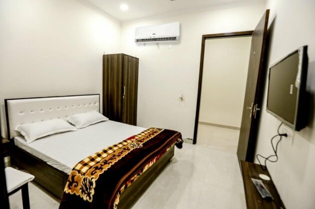 Hotel TT Residency - Photo4