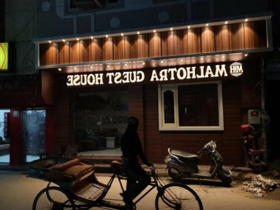 Malhotra Guest House - Photo2