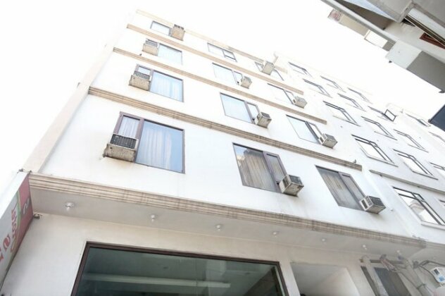 OYO 10318 Hotel Sukhman Residency