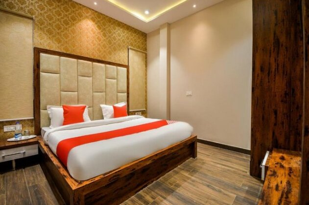 OYO 66329 Hotel Bms Pride - Photo2